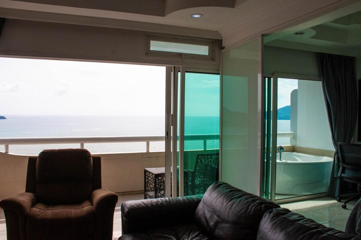 Sea View Private At Phuket 2br