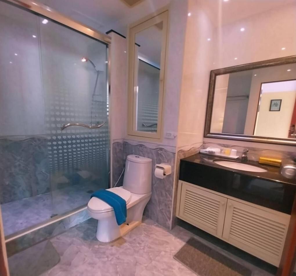 Lägenhet Sea View Private At Phuket 2br